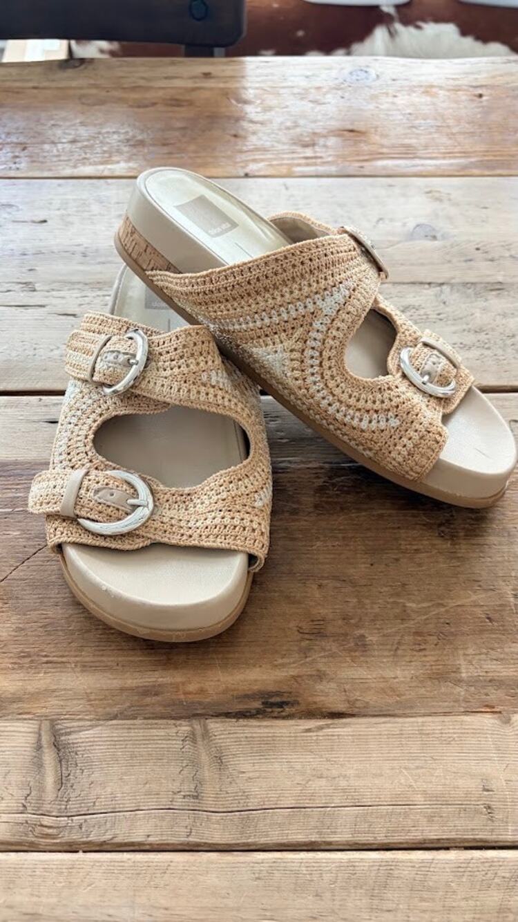 Dolce Vita Crochet Natural 9 M Ralli Woven 2 Strap Sandal Womens EUC!